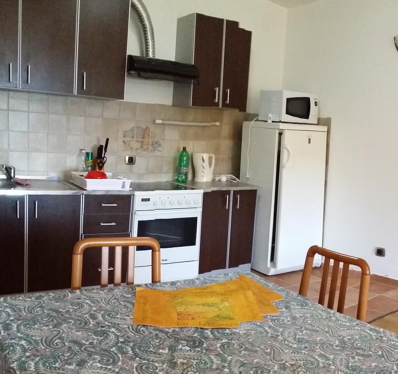 Nerina Apartment Petrovac Chambre photo